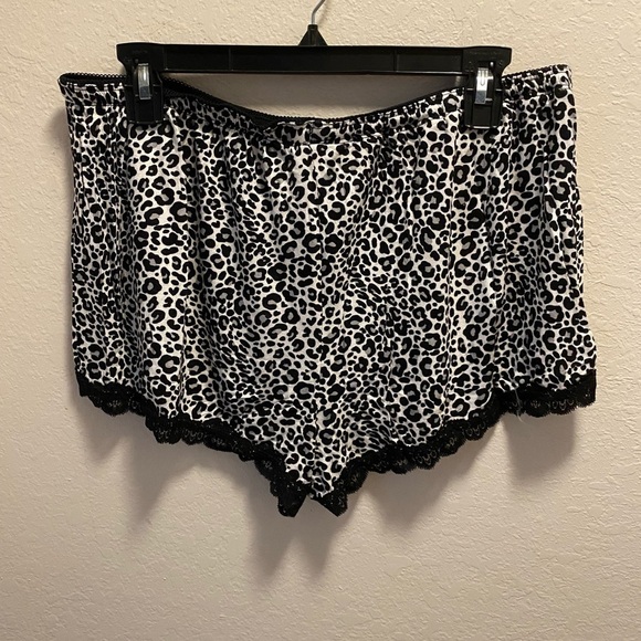 Rene Rofe Leopard Sleep Tank & Sleep Short With Lace Trim Size XL New W/O Tag - Picture 9 of 10